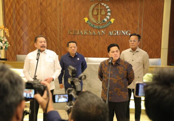 alasan-jaksa-agung-titipkan-aset-lahan-200-hektar-kasus-pt-duta-palma-ke-menteri-erick-thohir-18022025-190200